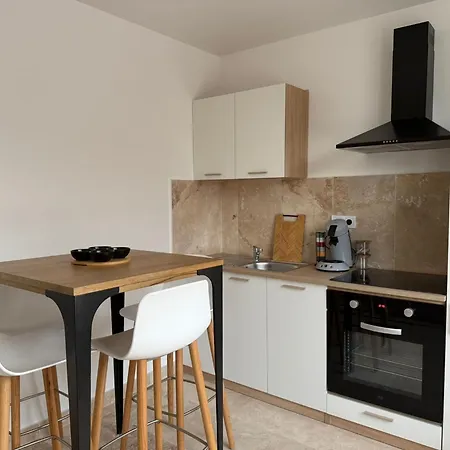 Apartment Le Prestige - T2 Neuf Avec Terrasse Evreux